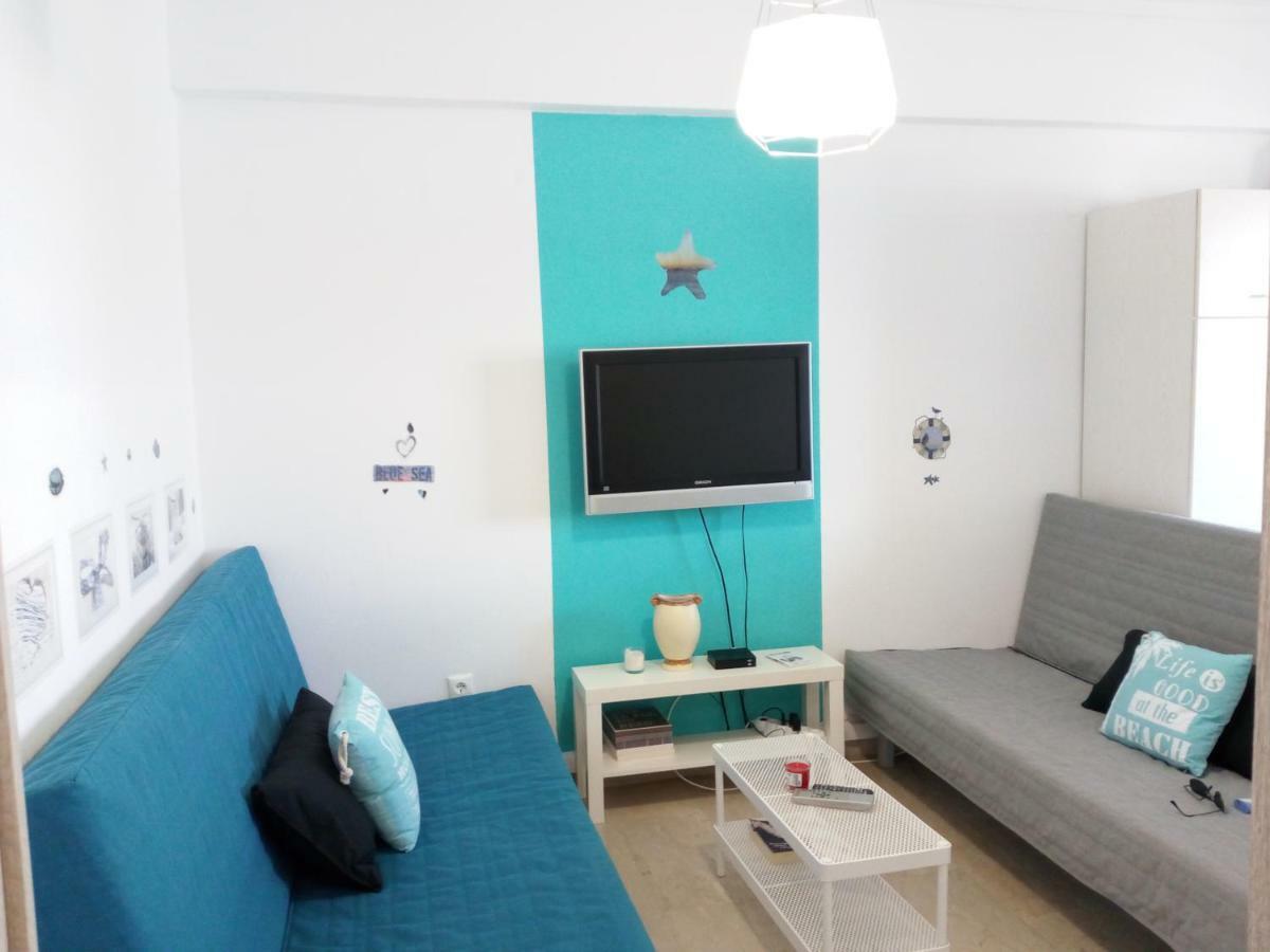 Jonnys Ferienwohnung Peraía Esterno foto